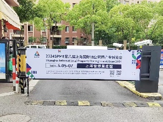卡布灯箱道闸